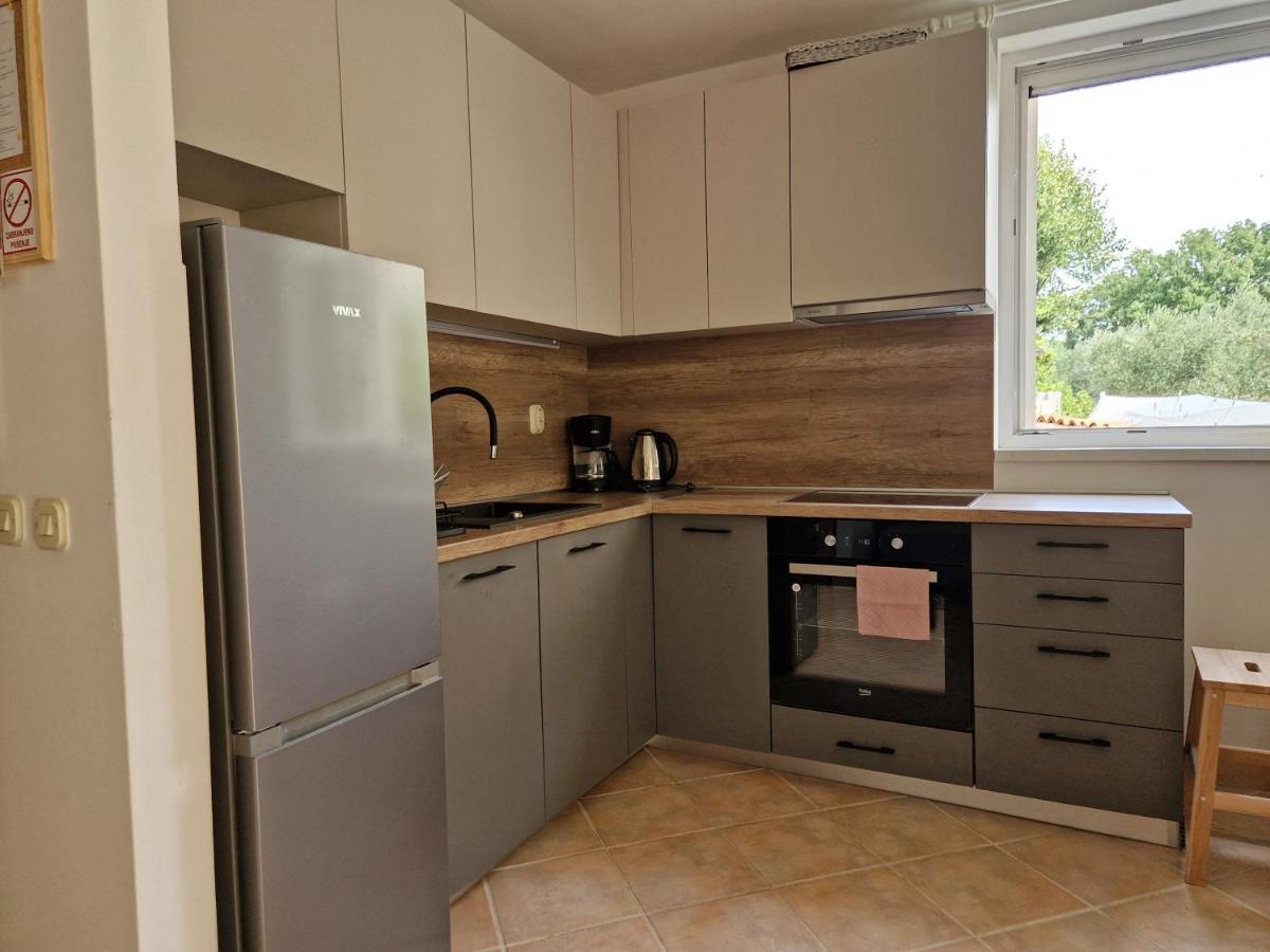 Apt Ella Medulin Extérieur photo